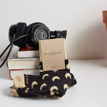 Load image into Gallery viewer, Half Moon Light (Socks)